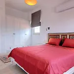 Luxury With Private Pool And Large Garden In Dalyan Ortaca (Mugla)