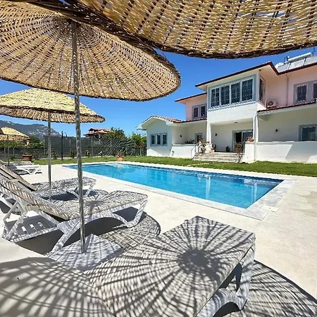 Vilă Luxury With Private Pool And Large Garden In Dalyan Ortaca (Mugla)