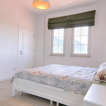 Luxury With Private Pool And Large Garden In Dalyan Vila *