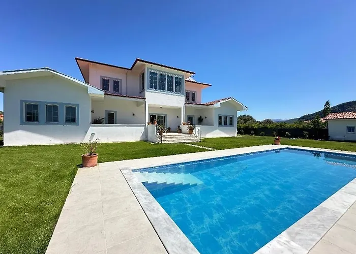 Luxury With Private Pool And Large Garden In Dalyan 别墅 *