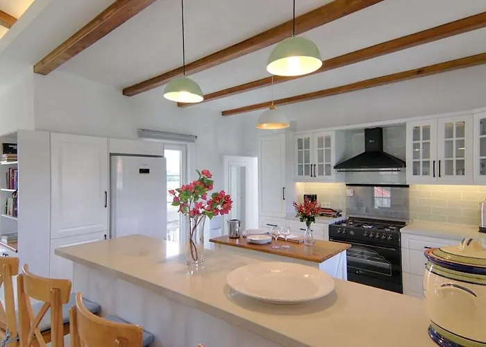 Luxury With Private Pool And Large Garden In Dalyan 别墅